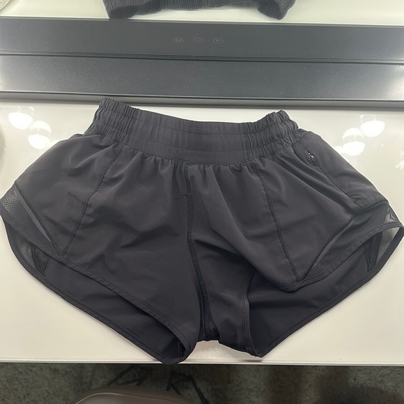 lululemon athletica Pants - lululemon size 2 black shorts